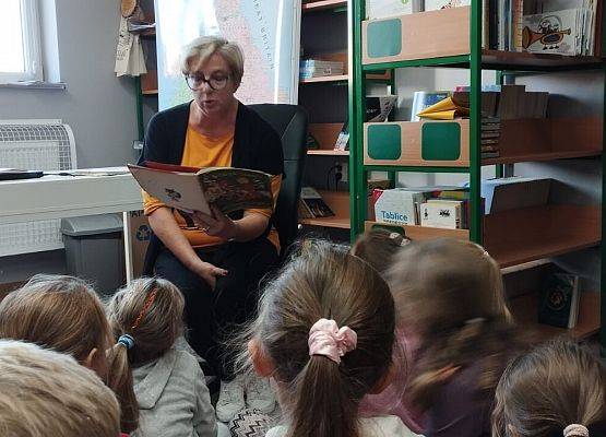 Kampania społeczna,,Cała Polska Czyta Dzieciom " grafika