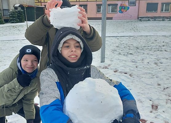 Pierwszy większy śnieg tej jesieni  grafika