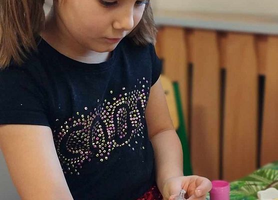 Ozdoby na kiermasz klasa 1A grafika