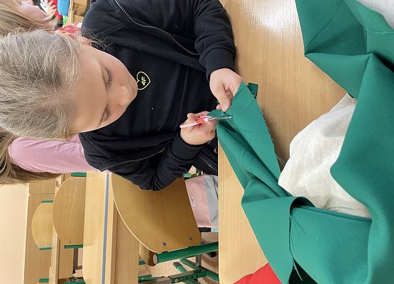 Świąteczne poduszeczki Złotych rączek grafika