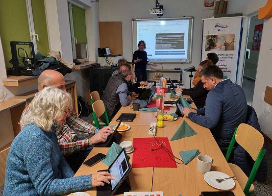 S.T.R.E.A.M.S. - Polska grafika