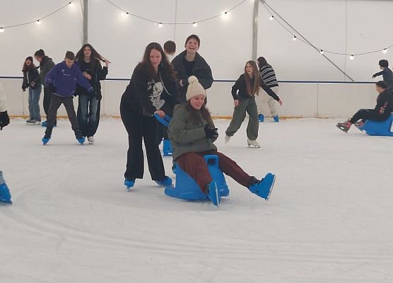 U nas na Wychowaniu Fizycznym istnie zimowe szaleństwo grafika