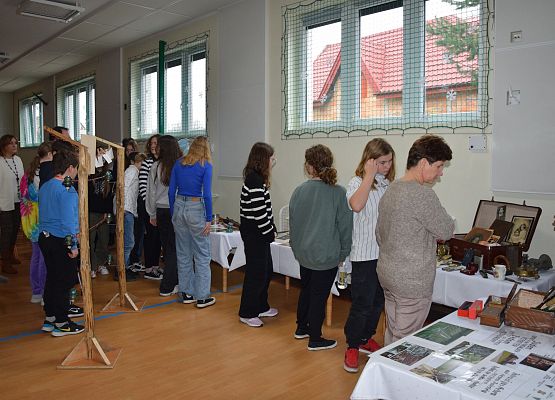 Apel z okazji Międzynarodowego Dnia Pamięci o Ofiarach Holocaustu grafika