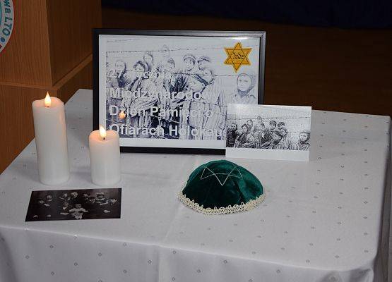 Apel z okazji Międzynarodowego Dnia Pamięci o Ofiarach Holocaustu grafika