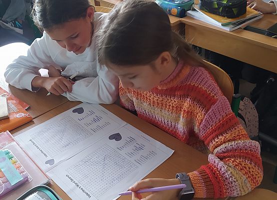 Valentine's Day w klasach czwartych grafika