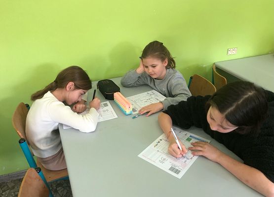 Konkurs z języka angielskiego Zuch grafika