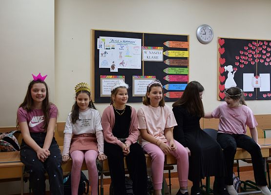 Dzień Kobiet w 4a grafika