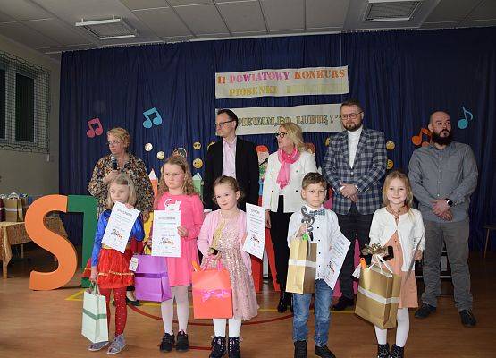 Śpiewam, bo lubię grafika