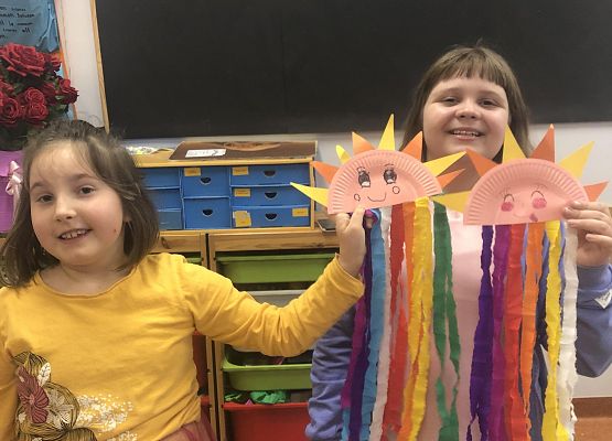 International Colour Day with 3rd & 2nd grades grafika