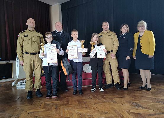 Młodzież Zapobiega Pożarom grafika