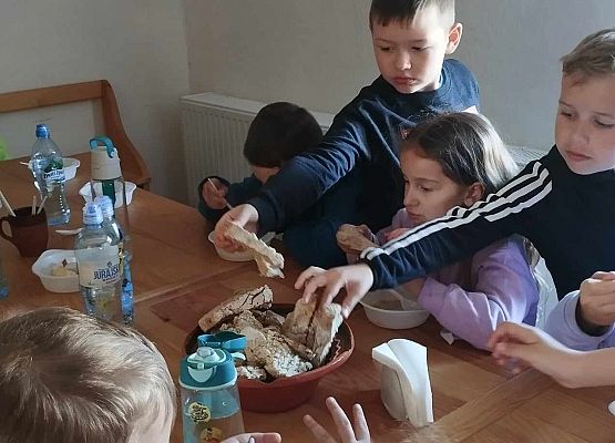 Wycieczka klas 1a i 1b grafika