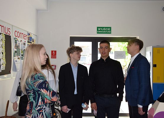 Egzamin Ósmoklasisty 2024 grafika