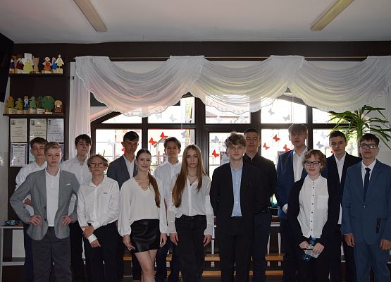 Egzamin Ósmoklasisty 2024 grafika