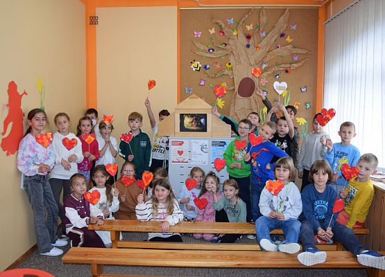 Czytamy z sercem grafika