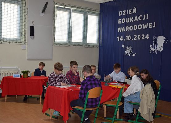 Dzień Edukacji Narodowej grafika