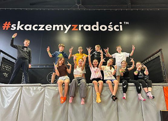 Klasa 5b w Jumpcity Gdańsk grafika