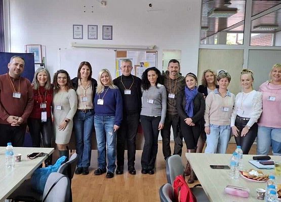 Erasmus + - Skopje grafika