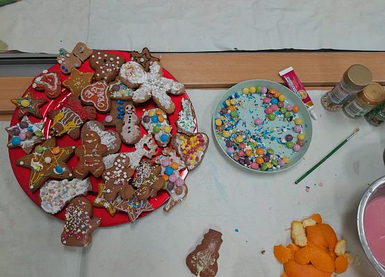 Piernikowe warsztaty -kl.3 grafika