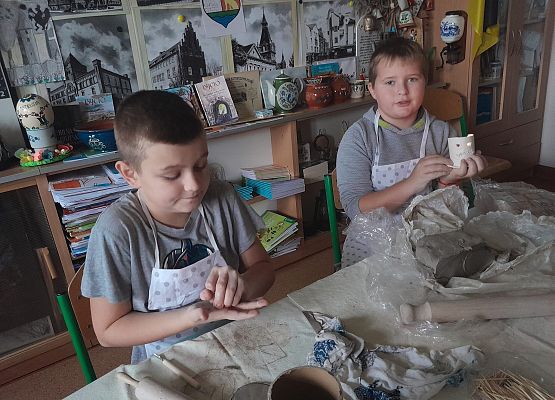 Arteterapia gliną w kl.I - III grafika