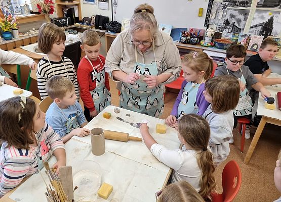 Arteterapia gliną w kl.I - III grafika