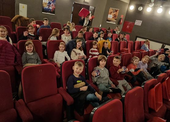 Spektakl "Wilk i Zając" grafika