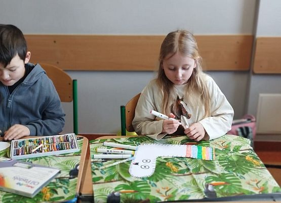 Kreatywność, nauka i zabawa grafika