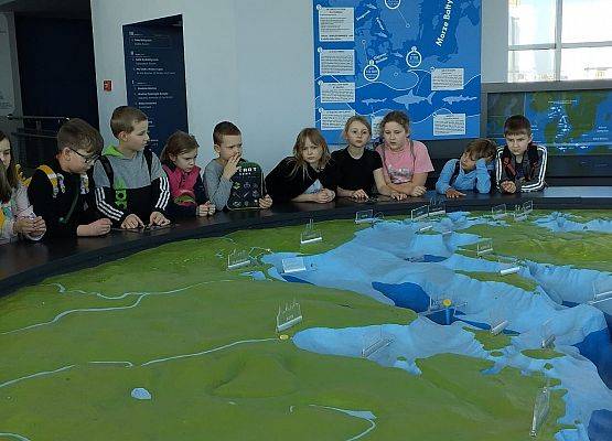Wycieczka kaszubska klas 1-2 do Oceanarium w Gdyni grafika