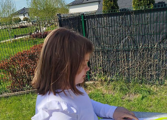 Wiosenne odkrycia z Happy Kids grafika