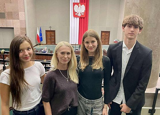 Wizyta Samorządu Uczniowskiego w Warszawie grafika