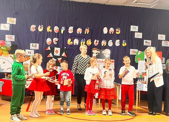 Magia języków w naszej szkole grafika