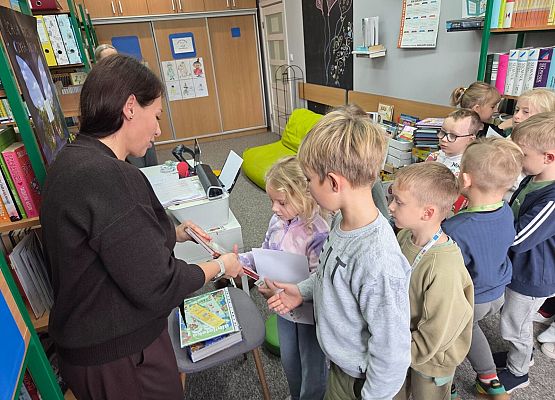 Wyjątkowy Dzień w Bibliotece grafika