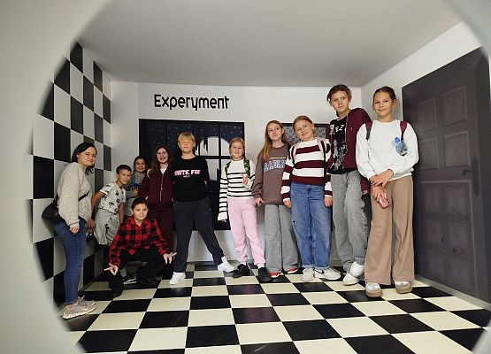 Wycieczka klasy 5a do Centrum Nauki Experyment w Gdyni grafika