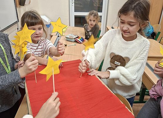 Magiczny Świat Hiszpańskiego dla Małych Odkrywców - kółko języka hiszpańskiego grafika