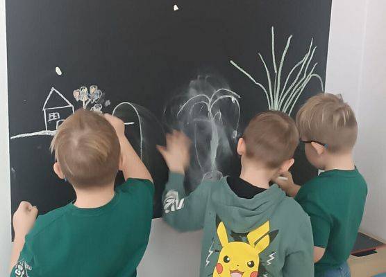 Przerwy w szkole? U nas to czas pełen radości i kreatywności! grafika