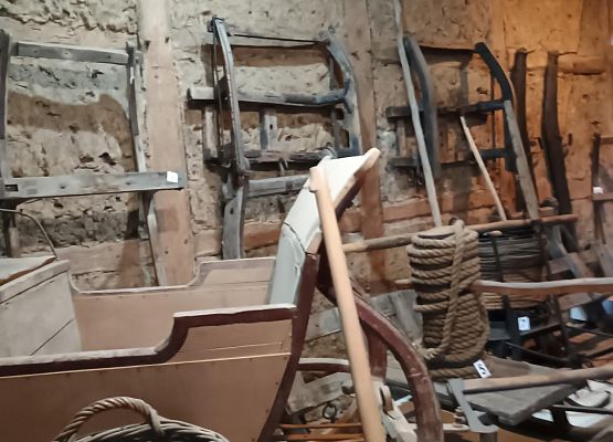 Wycieczka Skansen Nadole – Zagroda Gburska i Rybacka oraz Stolemowa Grota grafika