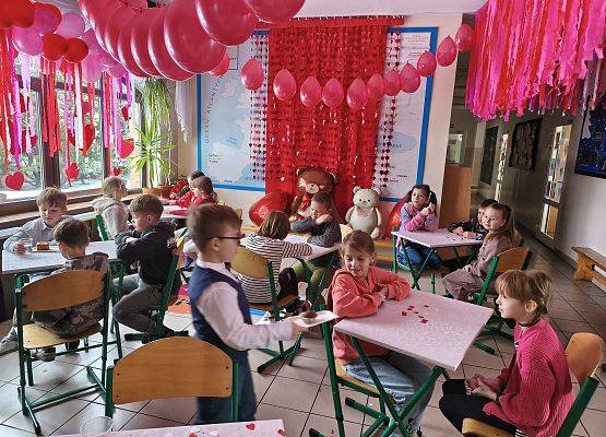 Walentynki z Samorządem Uczniowskim grafika