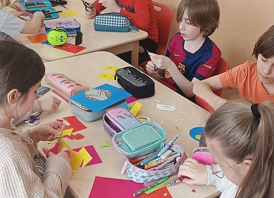 Tworzymy "Słoiki Życzliwości" - warsztaty o życzliwości dla drugoklasistów grafika