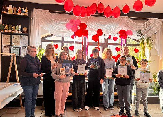 Sukcesy naszych uczniów w konkursie EDI z języka angielskiego grafika