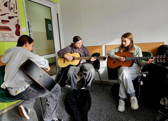 Kółko wokalno-instrumentalne grafika