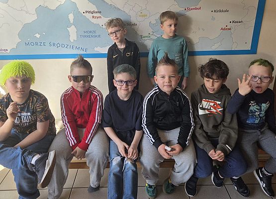 Szalony Wiosenny Tydzień grafika