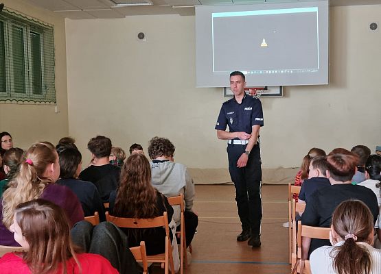 Bezpieczny uczeń - Spotkanie z Policją w ramach Tygodnia Profilaktyki grafika