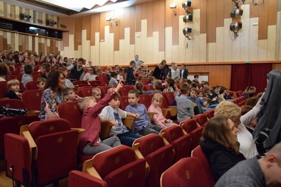  Grafika #0: "FOLK FIESTA" KONCERT W SŁUPSKIEJ FILHARMONII grafika