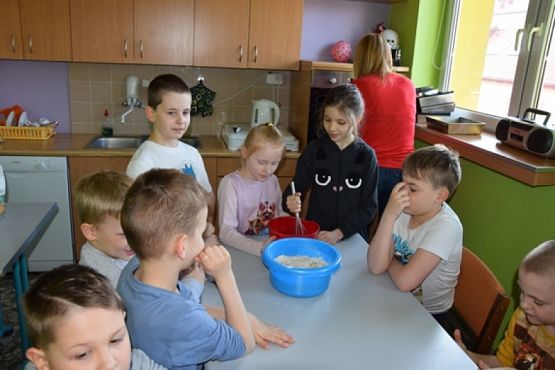  Grafika #2: "OD ZIARENKA DO BOCHENKA" grafika