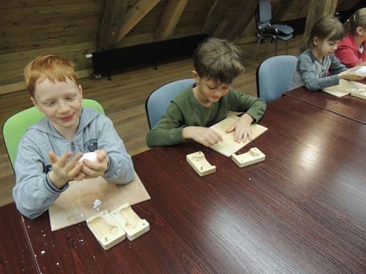  Grafika #1: WYCIECZKA KLAS III DO SWOŁOWA grafika