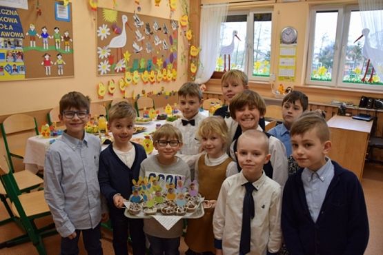  Grafika #2: WIELKANOCNE ŚNIADANIE grafika