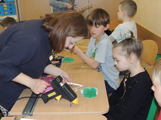  Grafika #14: WESOŁE GĄSIENNICE grafika