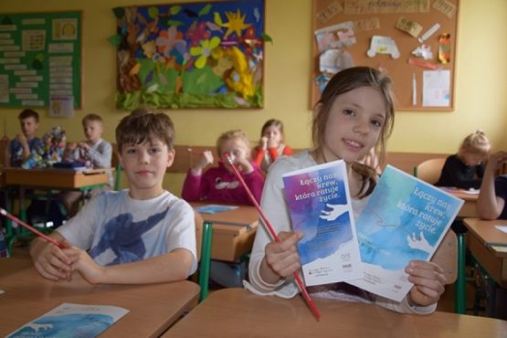  Grafika #1: AKCJA "TWOJA KREW MOJE ŻYCIE" grafika