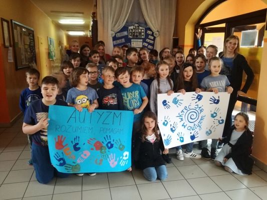  Grafika #8: DZIEŃ AUTYZMU grafika