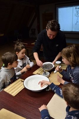  Grafika #2: KRAINA W KRATĘ czyli wycieczka klas drugich do Swołowa grafika