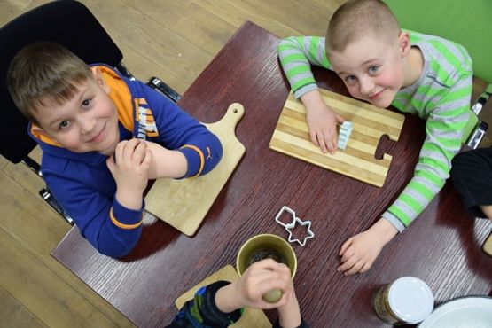  Grafika #5: KRAINA W KRATĘ czyli wycieczka klas drugich do Swołowa grafika